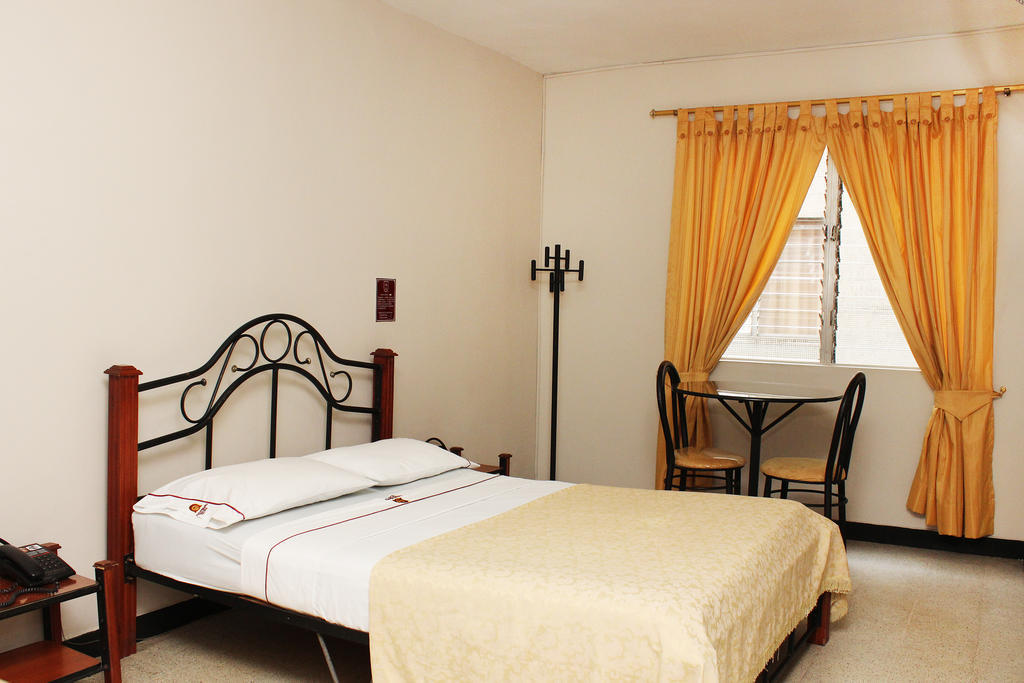 Hotel Normandia Medellín Habitación foto